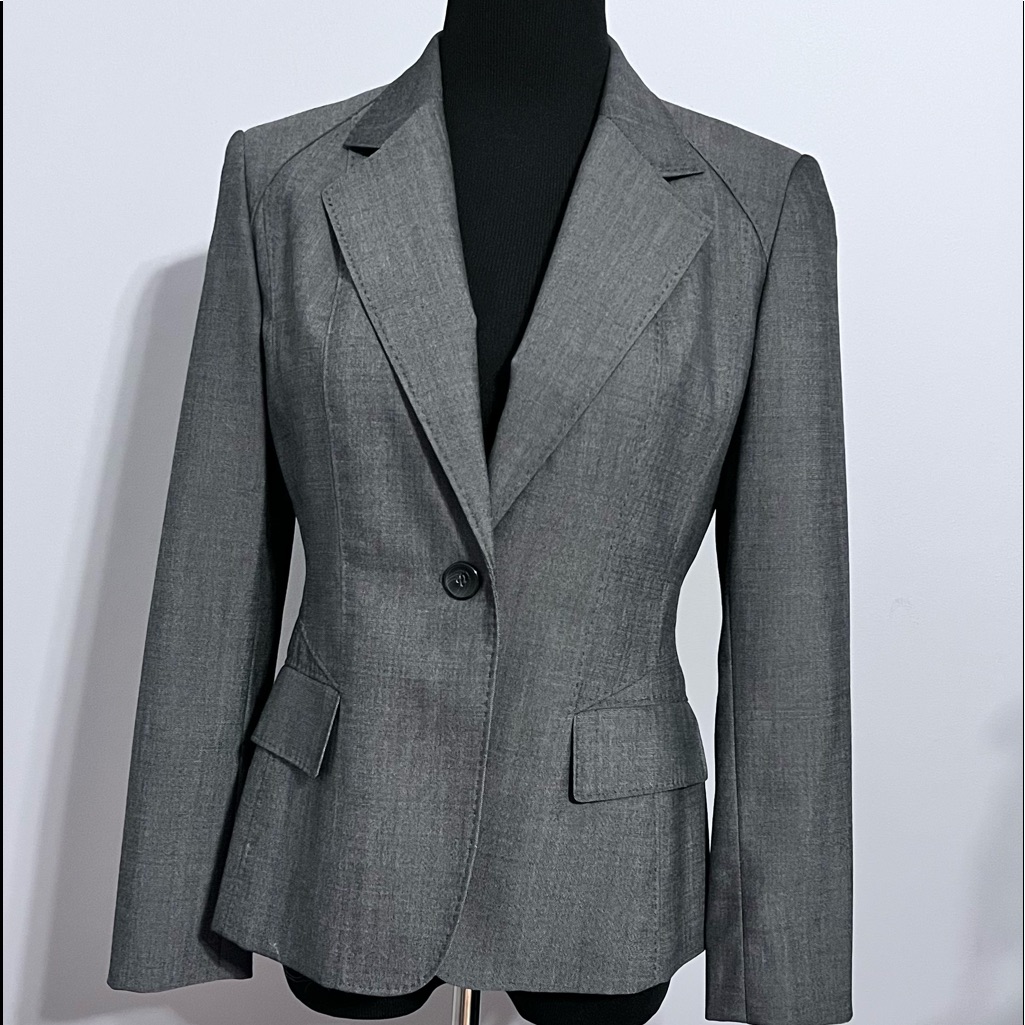Anne Klein Woman Career Formal Grey Blazer Suit Size 6p